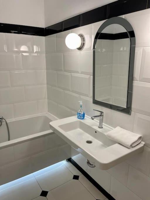 Florianska Grand Apartment 2 كراكوفيا المظهر الخارجي الصورة