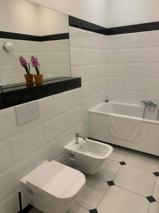 Florianska Grand Apartment 2 كراكوفيا المظهر الخارجي الصورة