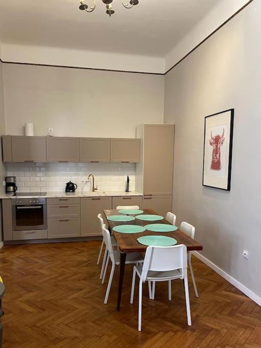 Florianska Grand Apartment 2 كراكوفيا المظهر الخارجي الصورة